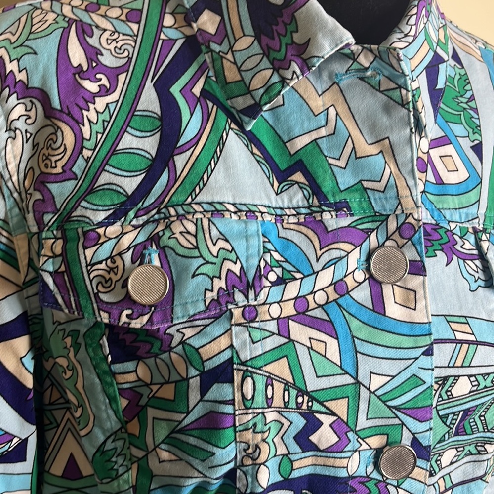 Chico’s Size 2 Fun Patterned Jacket/Blazer. Metal… - image 2